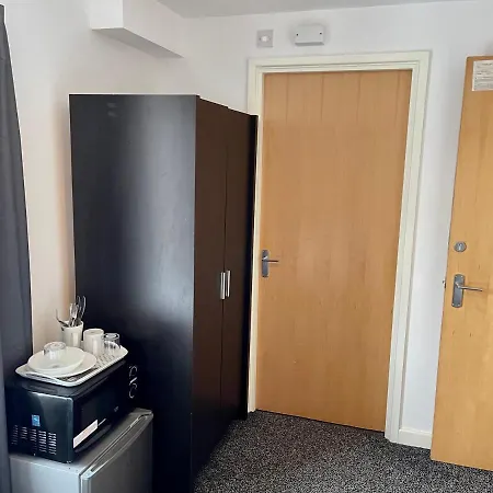 דירה Lockable Ensuite Only With Free Wi-fi And Lots More מידלסבורו